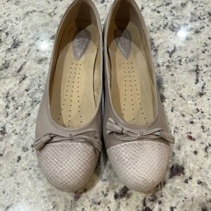 Ecco Touch Ballerina flat cap toe cottage coastal comfort Ladies Slip On Shoe 41